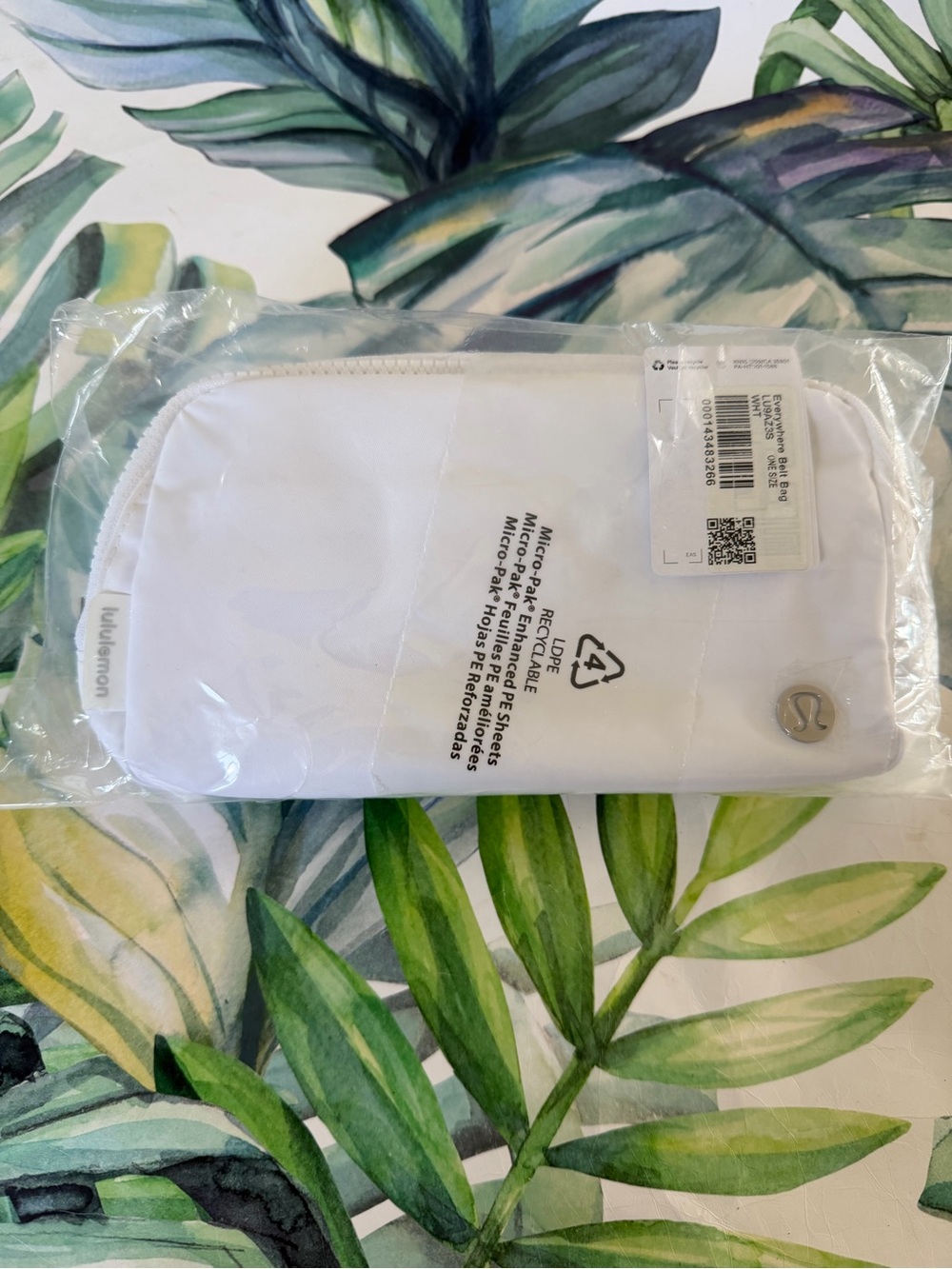 Lululemon 1L Belt Bag - White NWT